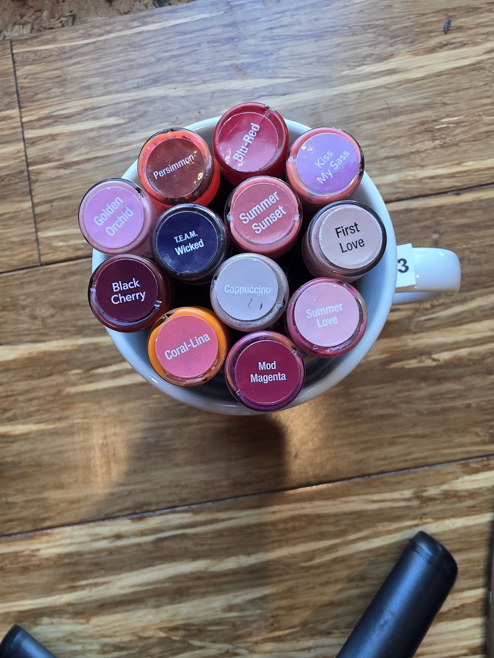 LIPSENSE tester...lot of 12 for under $3 per tube!!!